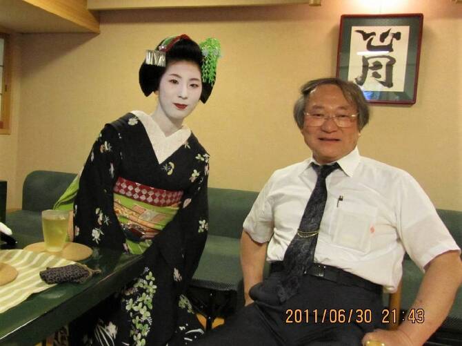 京都・祇園茶屋にて(第22回日本微量元素学会) 京都・祇園茶屋にて(第22回日本微量元素学会)