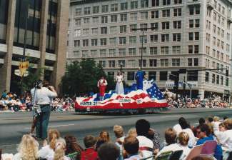 米国独立記念日市街パレード