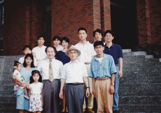 講演後　学生たちと