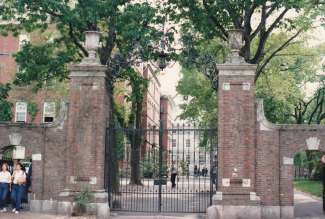 ハーバード大学