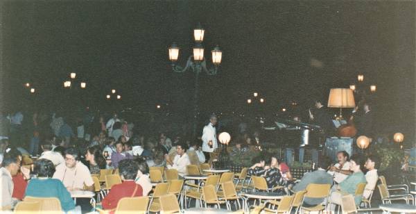 夜のサン・マルコ広場