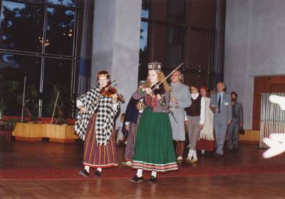 ラトビア民謡の演奏