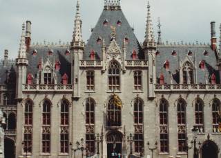 ベルギーで最も古い市庁舎