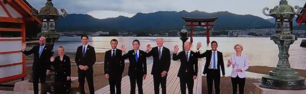 G7首脳による嚴島神社訪問