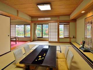 �������{����E�g�r���فi���O�H�E���@�Ձj 