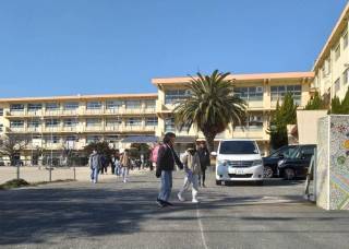 ���݂̐���i���w�Z�Z��