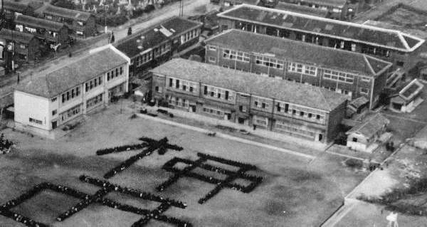 �����̖������w�Z�Z��