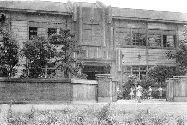 �����̏��w�Z�@�Z��