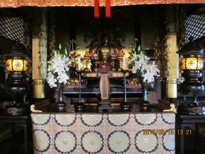 権現寺祭壇 源為義の位牌所蔵 権現寺祭壇 源為義の位牌所蔵