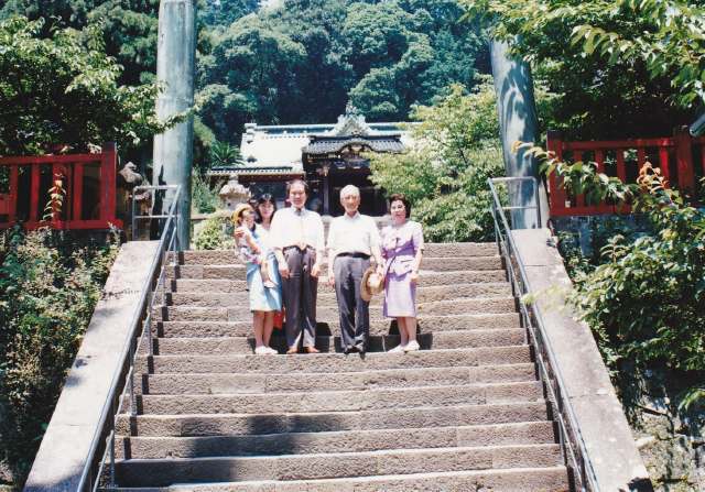 �u���O�F�c���P���搶�Ɓ@�v�\�R���Ƌ{��